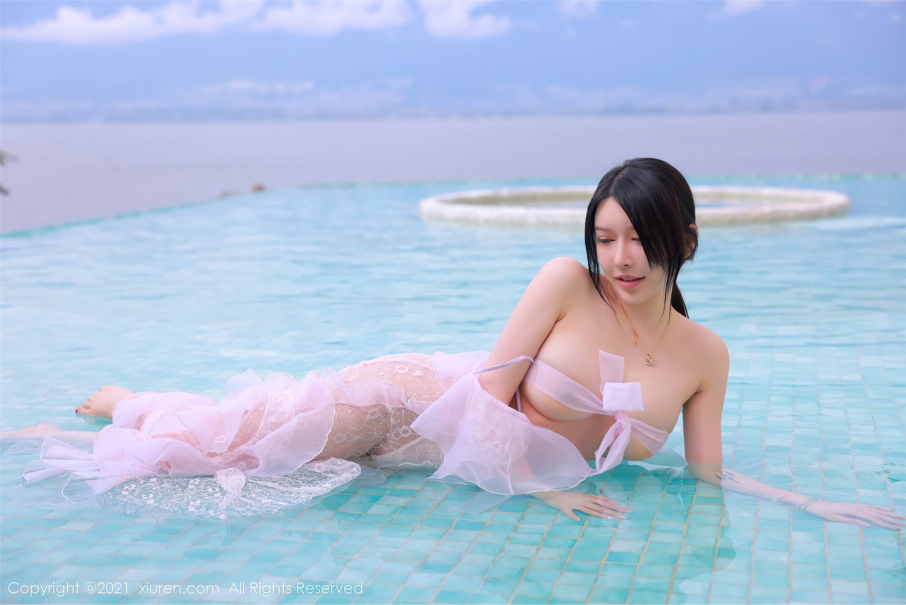 Xiuren秀人网 2021.12.29 NO.4401 玉兔miki